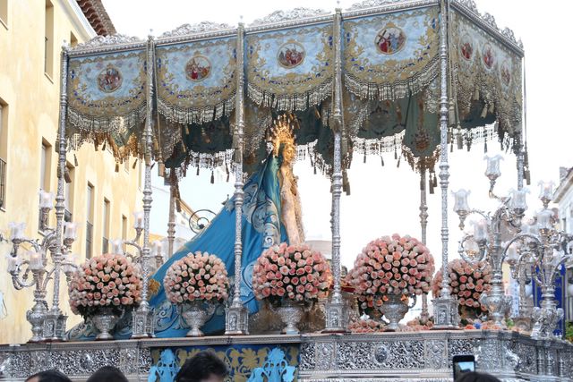 Imagen del Trono de La Virgen de Los Dolores